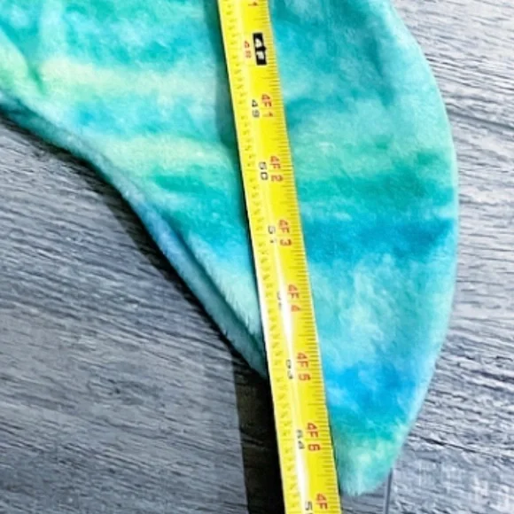 Comfy Tails Mermaid Tail Throw Blanket Plush Blue Green Kids - Picture 6 of 7